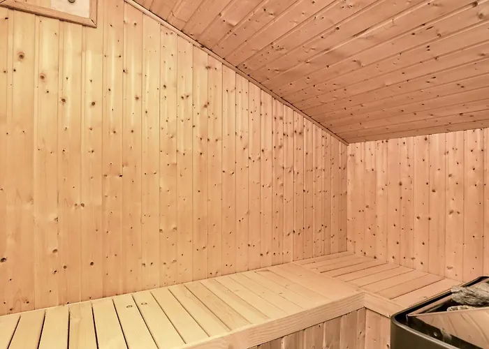 8 Person In Hjorring-by Traum Lonstrup